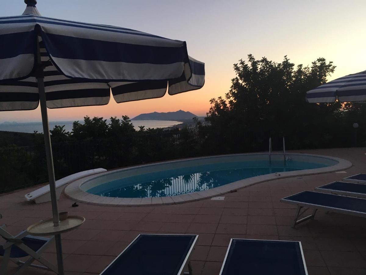 טרצ'ינה Villa "Ai Galli" מראה חיצוני תמונה